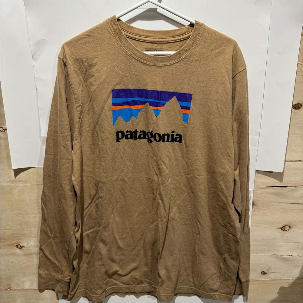 Patagonia long sleeve shirt